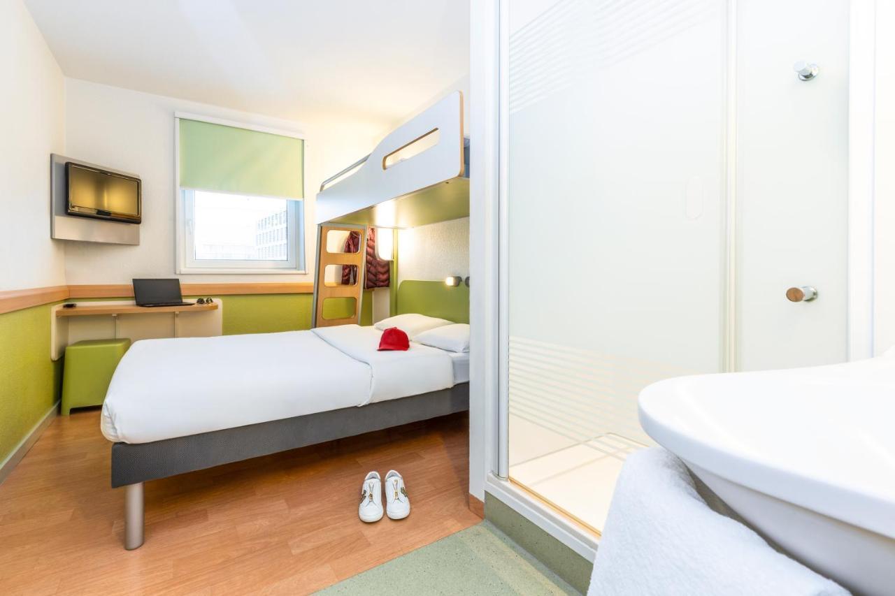 Ibis Budget Zurich City West Esterno foto