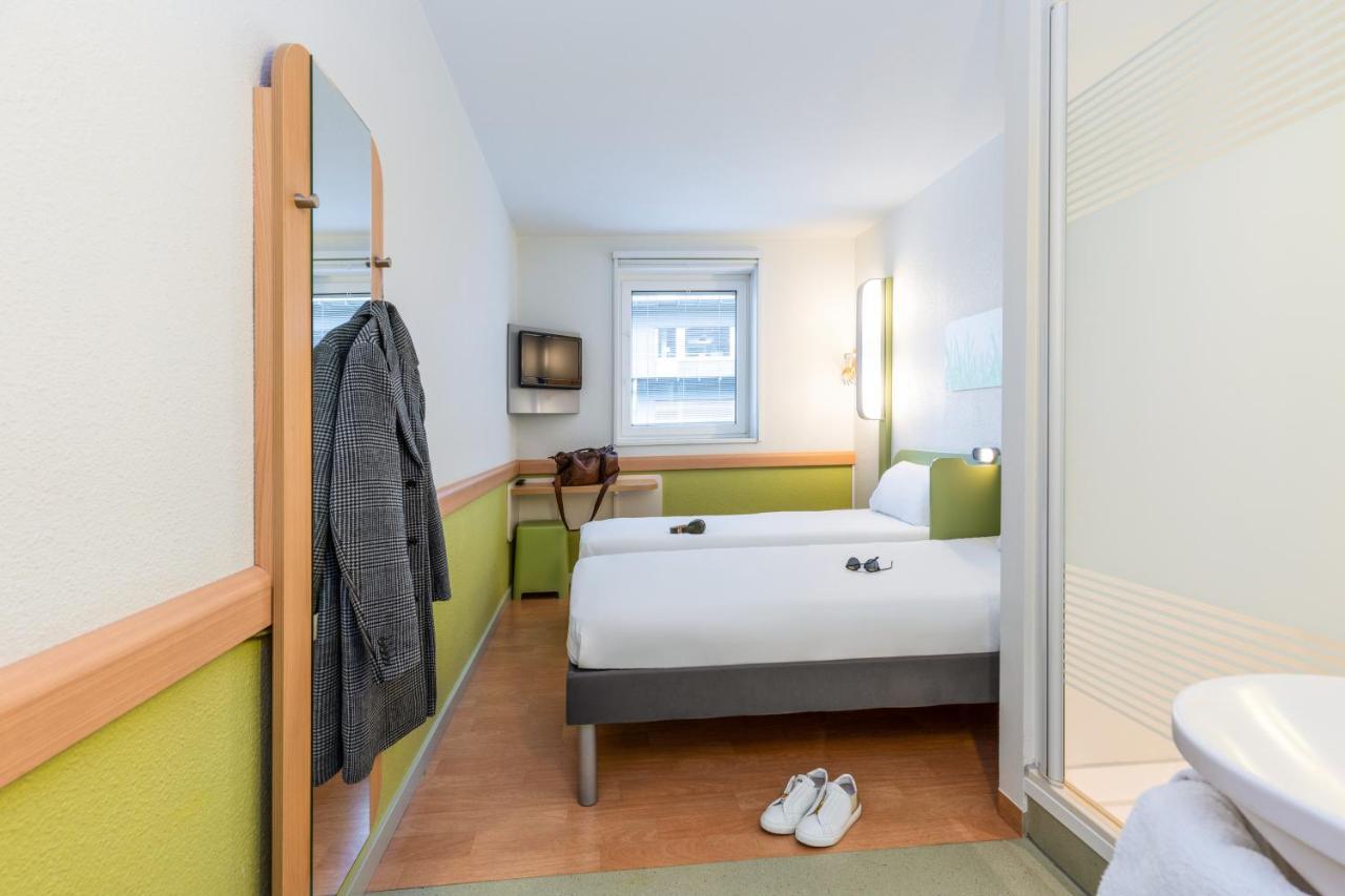 Ibis Budget Zurich City West Esterno foto