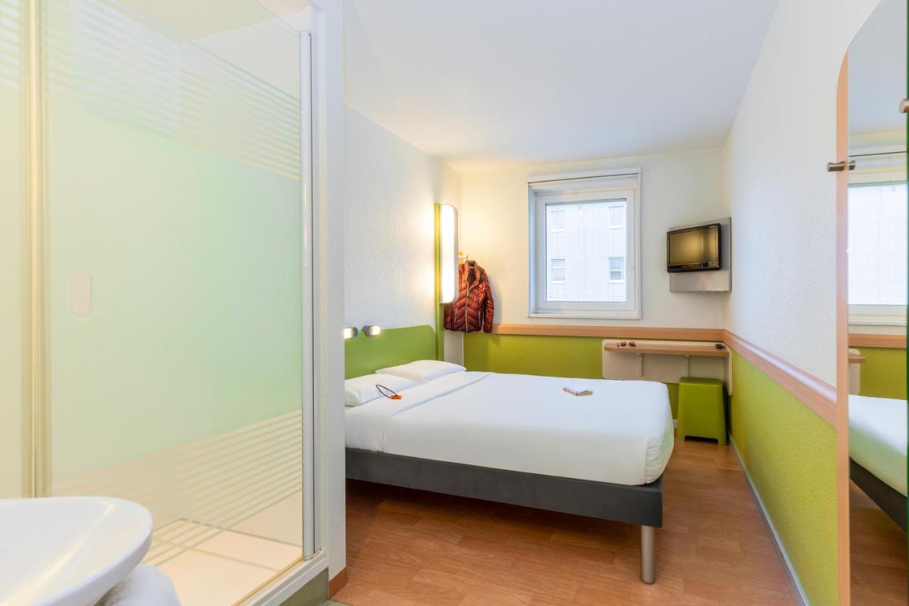 Ibis Budget Zurich City West Esterno foto
