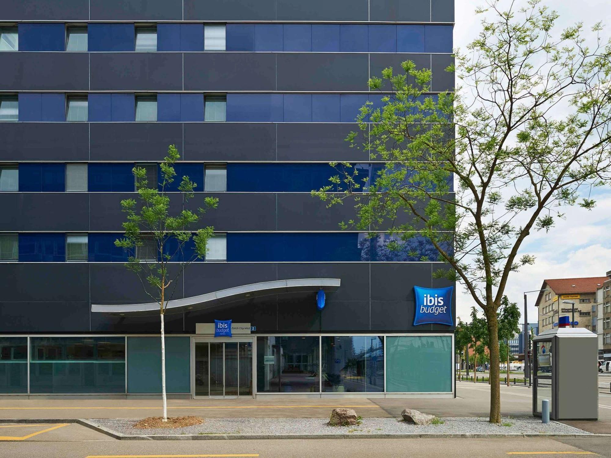 Ibis Budget Zurich City West Esterno foto